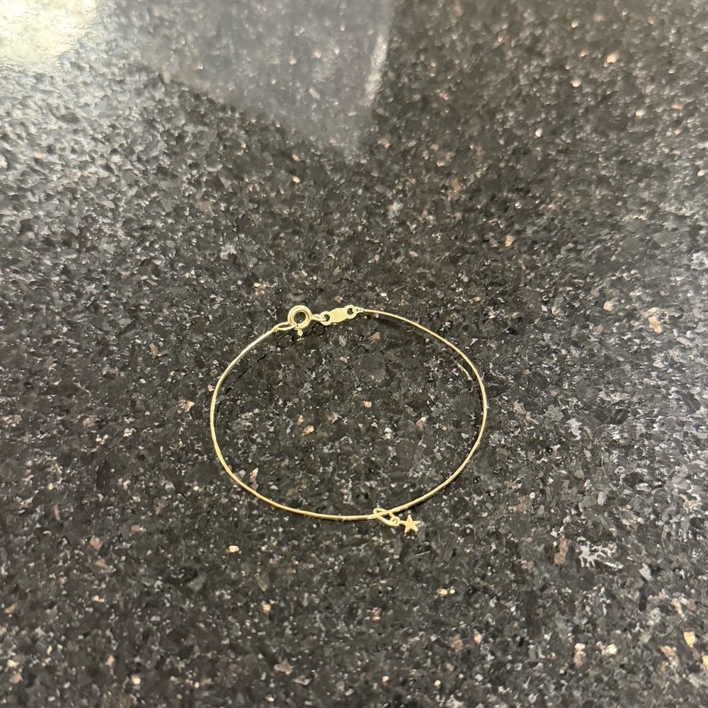 Catbird Threadbare Bangle - Picture 4 of 4